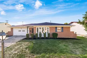 5409 Blue Ash Rd, Columbus, OH 43229 - Photo 1