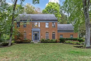 1346 Harrison Pond Dr, New Albany, OH 43054 - Photo 1