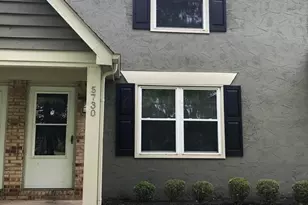 5730 Crossing Ct, Columbus, OH 43231 - Photo 1