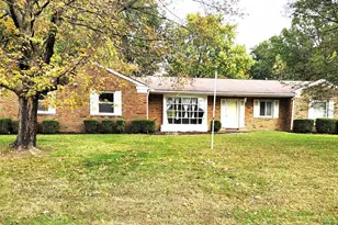 6258 Peach Tree Rd, Columbus, OH 43213 - Photo 1