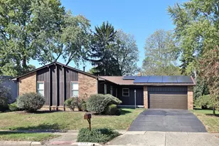 5773 Middlefield Dr, Columbus, OH 43235 - Photo 1