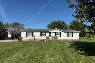 9363 Grimsley Rd, Leesburg, OH 45135 - Photo 1