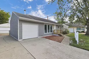 5046 Connie Ct, Columbus, OH 43227 - Photo 1