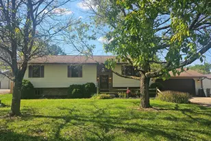 263 Queen Dr, Chillicothe, OH 45601 - Photo 1