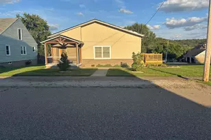 426 Main St, Philo, OH 43771 - Photo 1