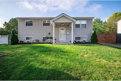 3159 Vauxhall Drive, Columbus, OH 43204 - Photo 1