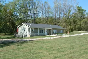 6675 Castle Rd, Johnstown, OH 43031 - Photo 1