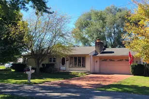 1495 Kenarbre Dr, Newark, OH 43055 - Photo 1