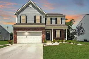 3884 Chickasaw Dr, Grove City, OH 43123 - Photo 1