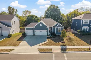 165 Balderson Dr, Pickerington, OH 43147 - Photo 1