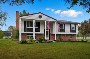 6285 Bausch Rd, Galloway, OH 43119 - Photo 1