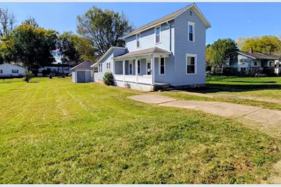 1112 E Chestnut Street, Lancaster, OH 43130 - Photo 1