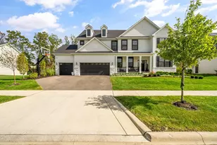 8160 Smiths Cir, Powell, OH 43065 - Photo 1