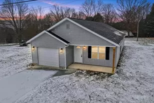 723 Pearl Dr, Loudonville, OH 44842 - Photo 1