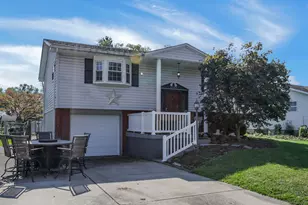 6599 Carriage Ln, Reynoldsburg, OH 43068 - Photo 1