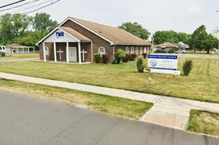 1402 Smith Rd, Columbus, OH 43207 - Photo 1