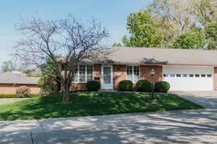 732 Grandview Dr, Springfield, OH 45503 - Photo 1