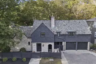 168 E Weber Rd, Columbus, OH 43202 - Photo 1