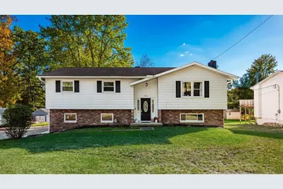 162 E Newman Street, Zanesville, OH 43701 - Photo 1