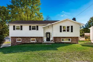 162 E Newman St, Zanesville, OH 43701 - Photo 1