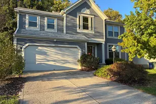 3660 Rivervail Dr, Columbus, OH 43221 - Photo 1