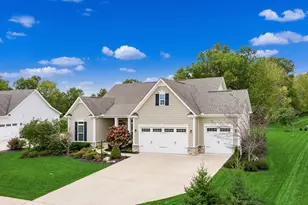 7454 Paradisio Dr, Galena, OH 43021 - Photo 1