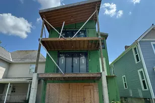 222 N 17th St, Columbus, OH 43203 - Photo 1