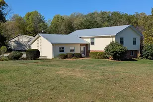 9933 Blue Rd, Mount Vernon, OH 43050 - Photo 1