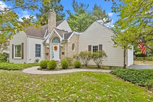 301 W Riverglen Dr, Columbus, OH 43085 - Photo 1