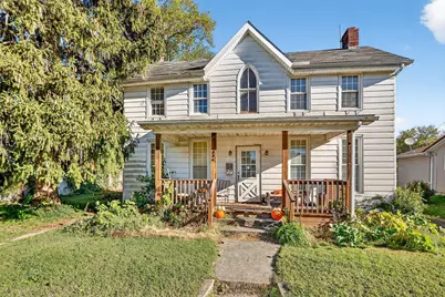 374 E Franklin Street, Circleville, OH 43113 - Photo 1