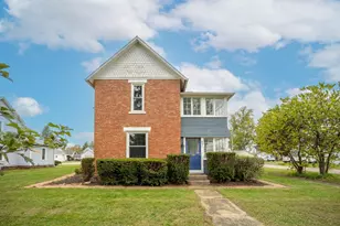 801 W Sugar St, Mount Vernon, OH 43050 - Photo 1