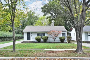 512 Park Overlook Dr, Worthington, OH 43085 - Photo 1