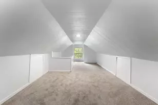 569 Chase Rd, Columbus, OH 43214 - Photo 19