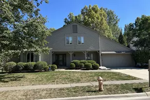 6850 Oakfair Ave, Columbus, OH 43235 - Photo 1