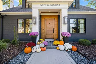 2648 Chester Rd, Upper Arlington, OH 43221 - Photo 1