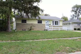 1004 Marland Dr N, Columbus, OH 43224 - Photo 1