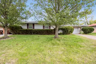 1638 Parkinson Dr, Reynoldsburg, OH 43068 - Photo 1