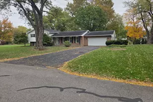 1050 Hathaway Ln, Marion, OH 43302 - Photo 1