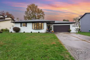 1918 Torchwood Dr, Columbus, OH 43229 - Photo 1