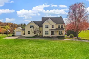 105 Hidden Hills Dr, Pataskala, OH 43062 - Photo 1