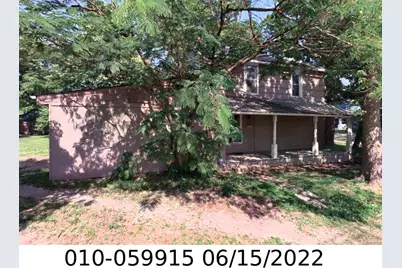 1853 E Lakeview Avenue, Columbus, OH 43224 - Photo 1