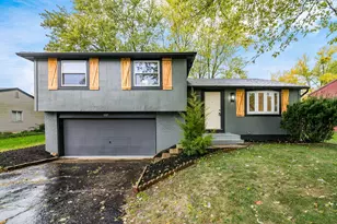 1325 Carlyle Dr, Reynoldsburg, OH 43068 - Photo 1