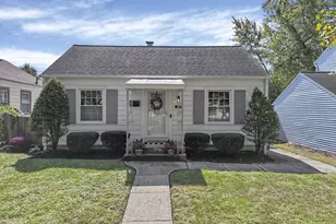 381 E Jeffrey Pl, Columbus, OH 43214 - Photo 1