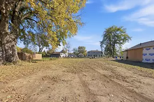 444 Holton Ave, Columbus, OH 43223 - Photo 1