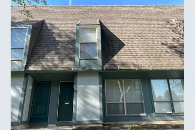 1046 Merrimar Circle N #I, Columbus, OH 43220 - Photo 1