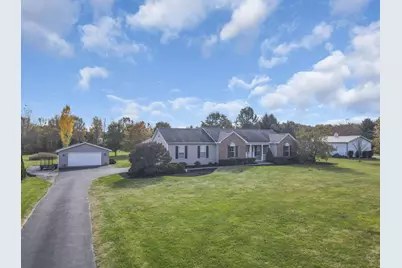 7017 Hollow Road SW, Pataskala, OH 43062 - Photo 1