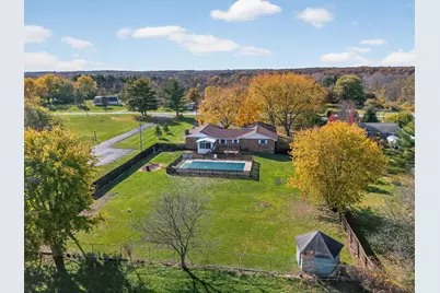 3388 Harrisburg Georgesville Road, Grove City, OH 43123 - Photo 1