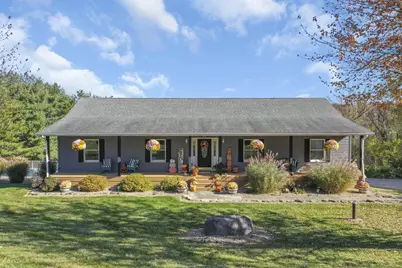 8981 Fairmont Road, Thornville, OH 43076 - Photo 1