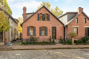 335 E Beck St, Columbus, OH 43206 - Photo 1