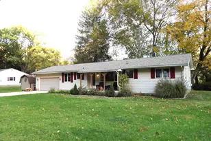 144 Lynwood Ln, Lancaster, OH 43130 - Photo 1